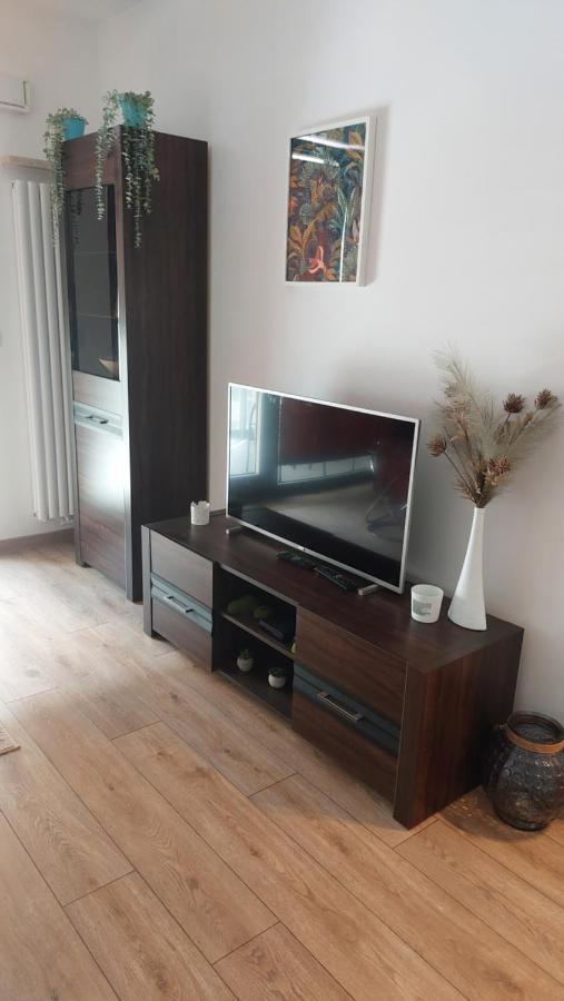 Jasmin Arkadia Appartement Warschau Buitenkant foto